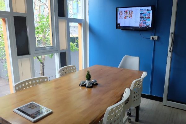 {"ARInfo":{"IsUseAR":false},"Version":"1.0.0","MakeupInfo":{"IsUseMakeup":false},"FaceliftInfo":{"IsChangeEyeLift":false,"IsChangeFacelift":false,"IsChangePostureLift":false,"IsChangeNose":false,"IsChangeFaceChin":false,"IsChangeMouth":false,"IsChangeThinFace":false},"BeautyInfo":{"SwitchMedicatedAcne":false,"IsAIBeauty":false,"IsBrightEyes":false,"IsSharpen":false,"IsOldBeauty":false,"IsReduceBlackEyes":false},"HandlerInfo":{"AppName":2},"FilterInfo":{"IsUseFilter":false}}